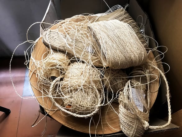 cordelli-materia-primera-alpargatas-estilo-ibicenco-mediterrane-hechas-a-mano-ball-pages
